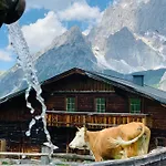 Bergkristallhaus * رامساو أم داتشستين