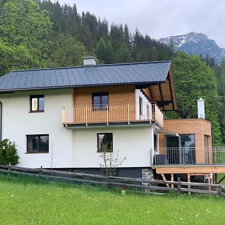 Bergkristallhaus *